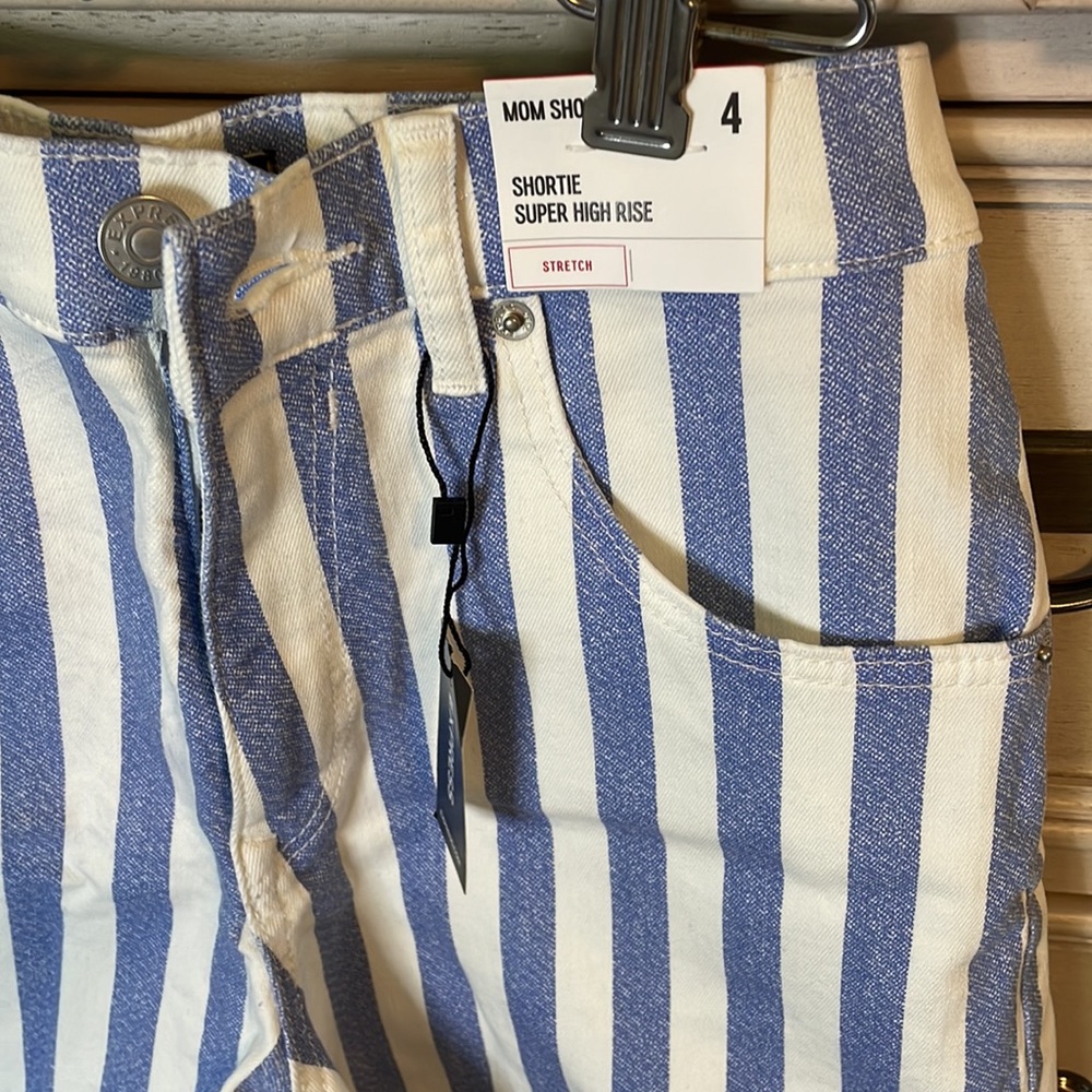 Express Shorts Womens Blue White Striped Mom Super High Rise Stretch  size 4 NWT - Picture 2 of 5